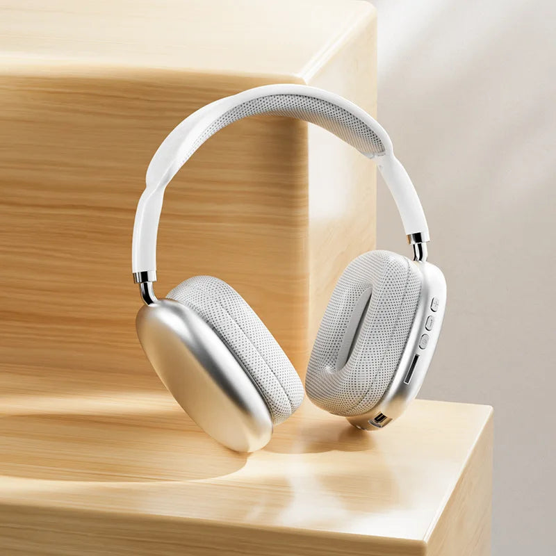 P9 Wireless Bluetooth Headphones – Deep Bass Stereo Sound with Long Battery Life